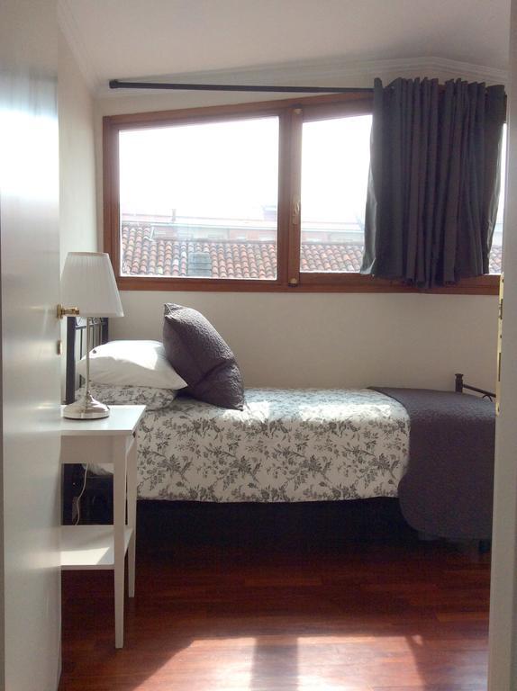 Apartment La Mansarda 阿尔巴 客房 照片