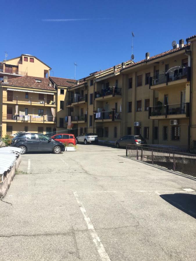 Apartment La Mansarda 阿尔巴 外观 照片